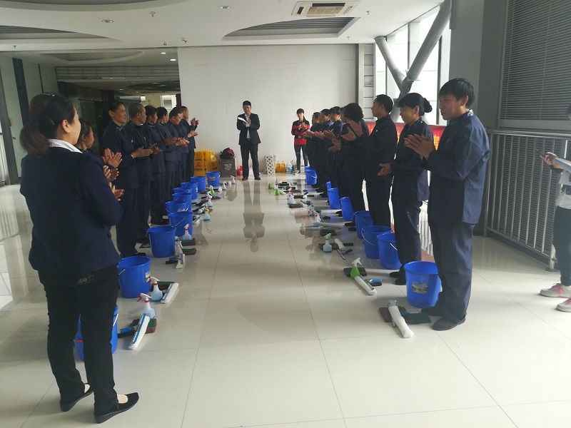 �B�T(m��n)��ȸ�Ӻ����������v��(ch��ng)�������ܴ����