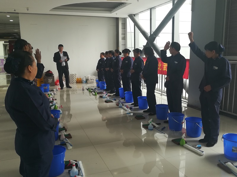 �B�T(m��n)��ȸ�Ӻ����������v��(ch��ng)�������ܴ����